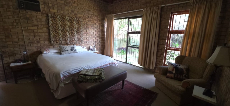 7 Bedroom Property for Sale in Wilkoppies North West